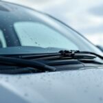 découvrez pourquoi opter pour des balais essuie-glace de qualité supérieure pour votre toyota yaris garantit une visibilité optimale et une sécurité accrue par tous les temps.
