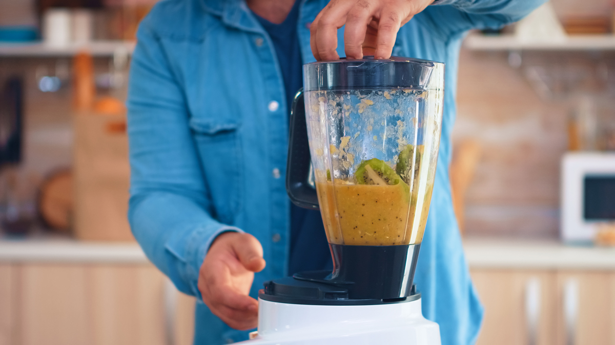 différence entre une centrifugeuse et un blender