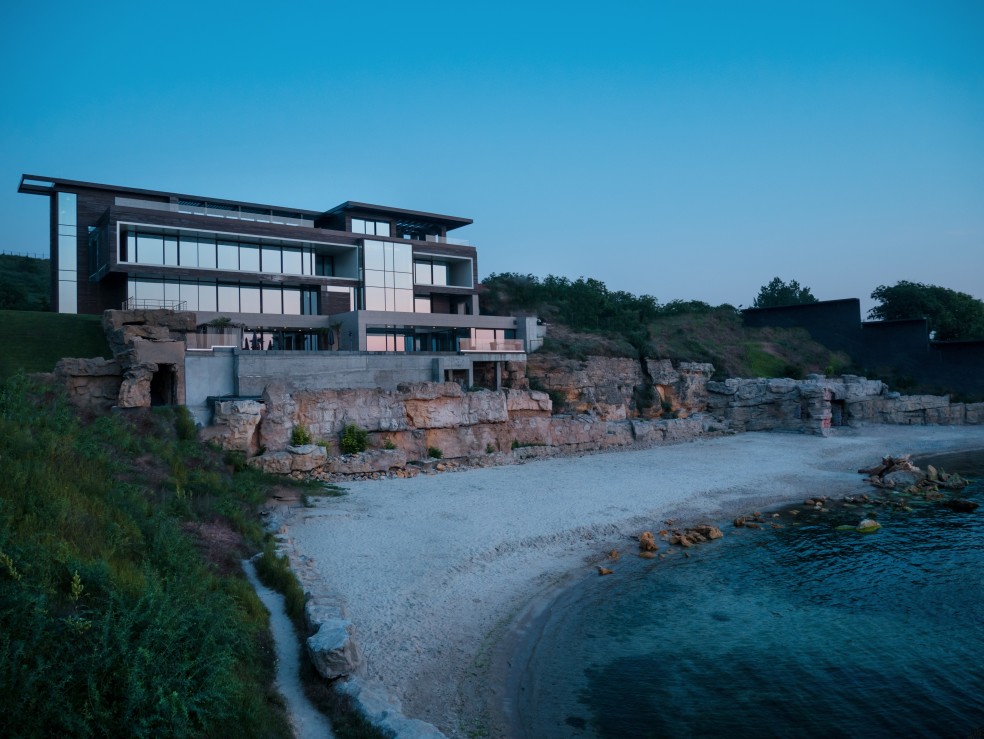 proprieté au bord de la mer